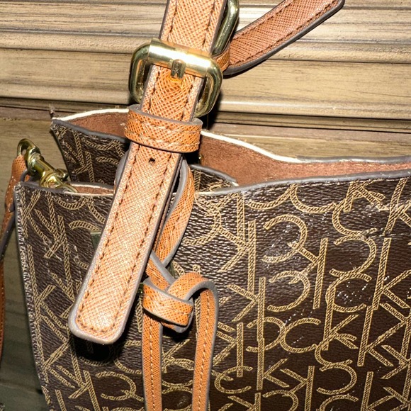 Calvin Klein Women's Brown Tote Shoulder Bag - Picture 8 of 8